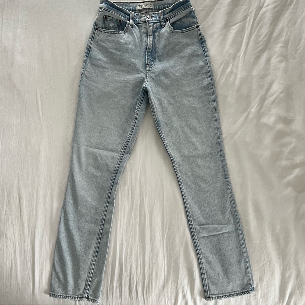 Abercrombie & Fitch Curve Love 90s Slim Straight - Picture 4 of 10
